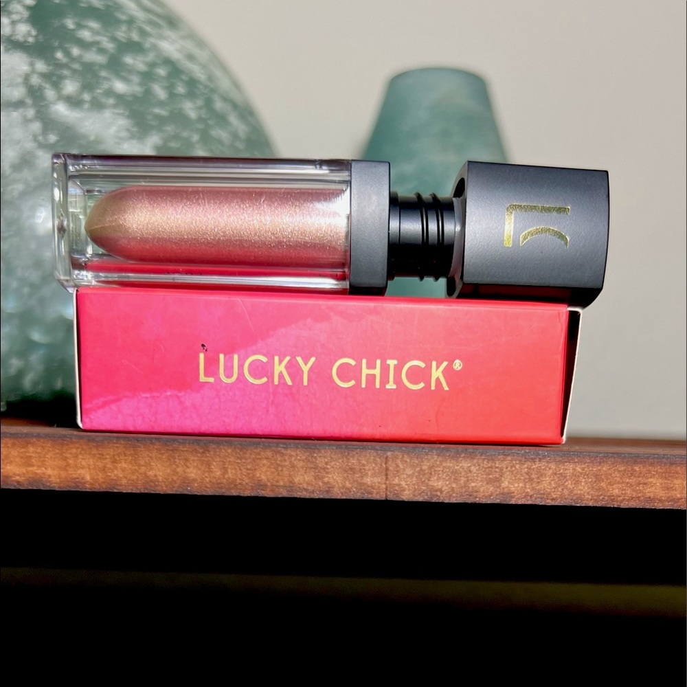 Lucky Chick Liquid Eyeshadow-NWT
